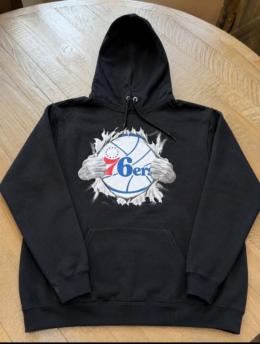 Philadelphia 76ers Graphic Ripped Effect Basketball Pullover Hoodie